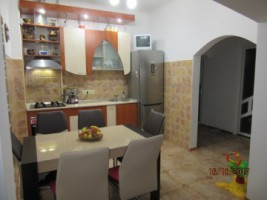 casa-4-camere-zona-centrala-1